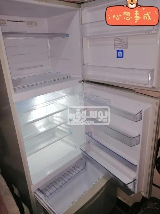 تلاجة توشيبا تلاتة باب استخدام خفيف للبيع فى الجيزة
