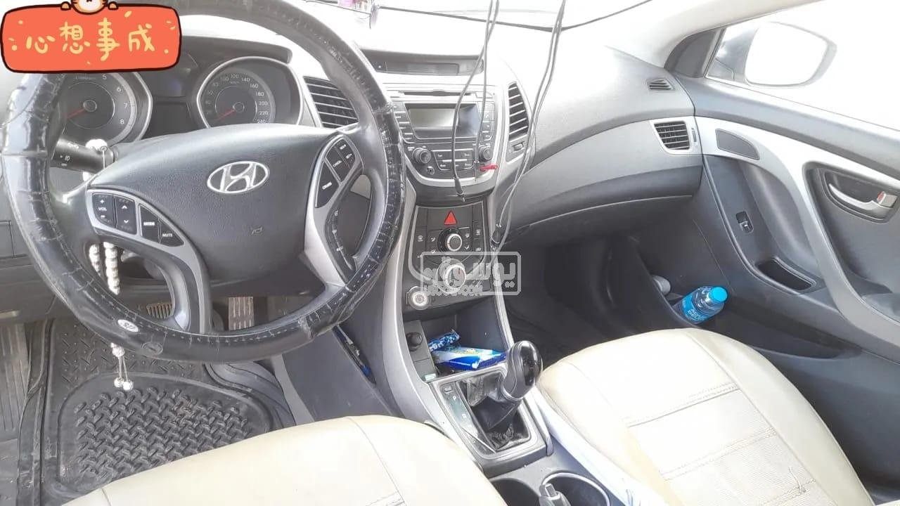 سيارة للبيع هيونداى النترا موديل 2015 اول فئة فى الجيزة