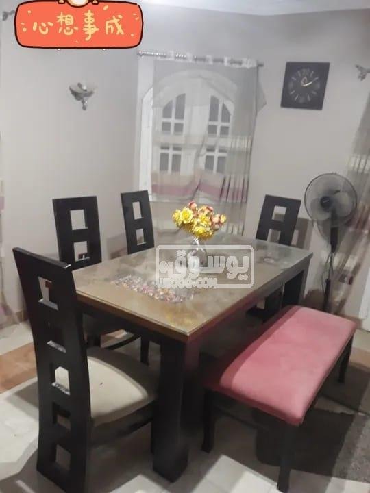 اوضة سفرة كاملة للبيع بحالة ممتازة فى القاهرة