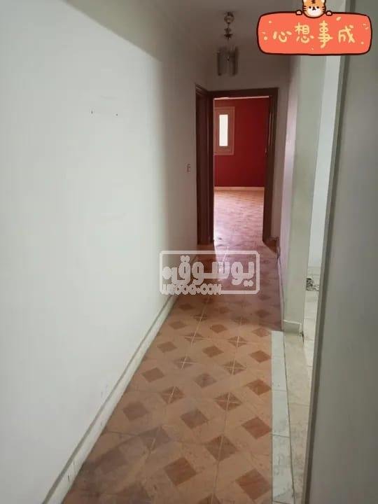 شقة للإيجار تشطيب لوكس دور ثامن اسانسير دفع شهرين تامين