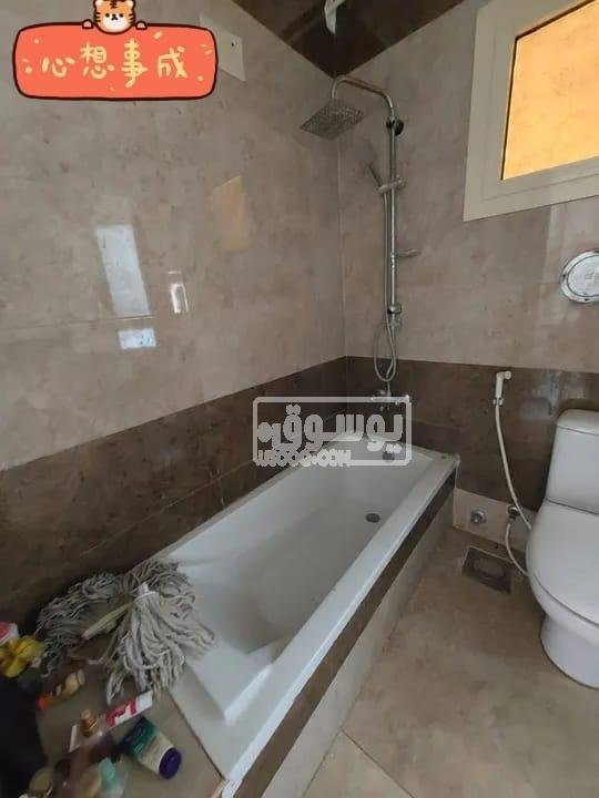 شقة فى الشيخ زايد للايجار تشطيب سوبر لوكس دور ارضى