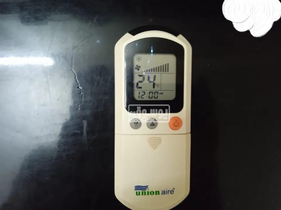 تكييف بارد وساخن للبيع مستعمل بحالة ممتازة فى فيصل