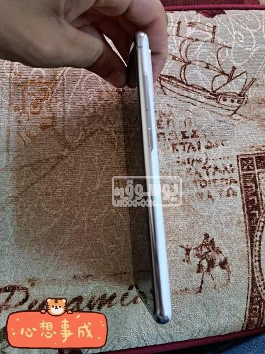 موبايل للبيع بحالتة الجديدة سامسونج جلاكسى S20 FE 5G