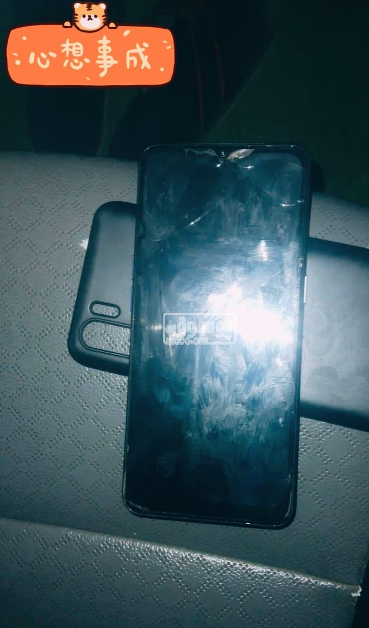 موبايل Oppo Reno 3 بحالة جيدة فى شبرا بالقاهرة