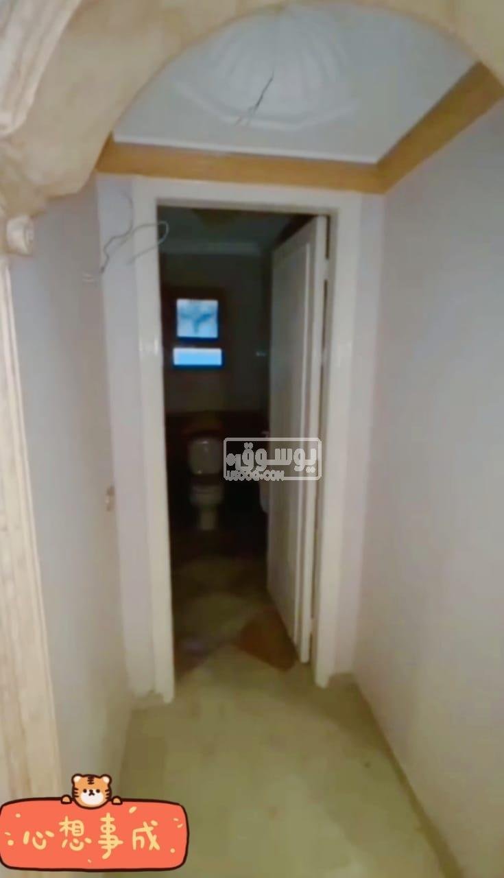 شقة للايجار فى اكتوبر الحى الرابع كبيرة تشطيب لوكس