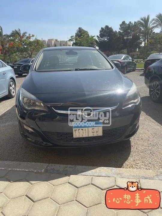 سيارة اوبل موديل 2017 مكيفة اوتوماتيك للبيع فى الشيخ زايد