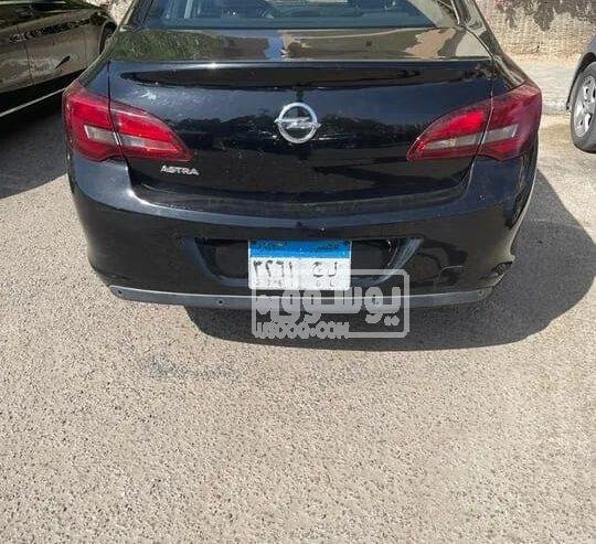 سيارة اوبل موديل 2017 مكيفة اوتوماتيك للبيع فى الشيخ زايد