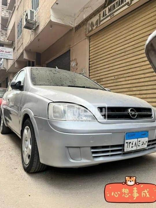 سيارة للبيع اوبل كاملة مانيوال يدوى فى مدينة الشروق بالقاهرة