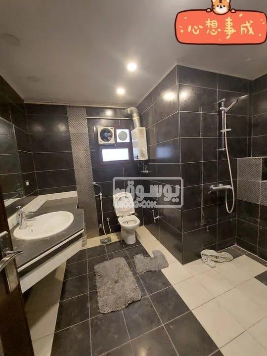 شقة للايجار فى منطقة راقية مميزة فى شيراتون المطار 160 متر