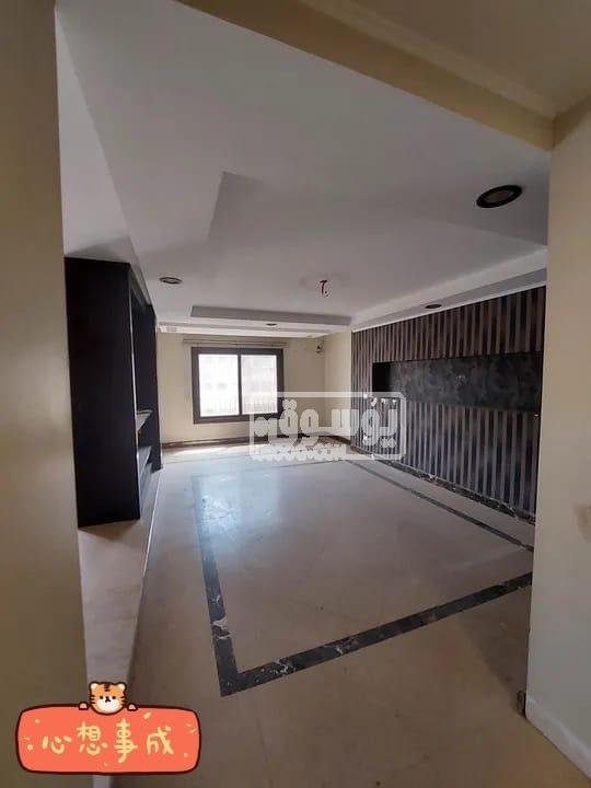 شقة للايجار فى منطقة راقية مميزة فى شيراتون المطار 160 متر