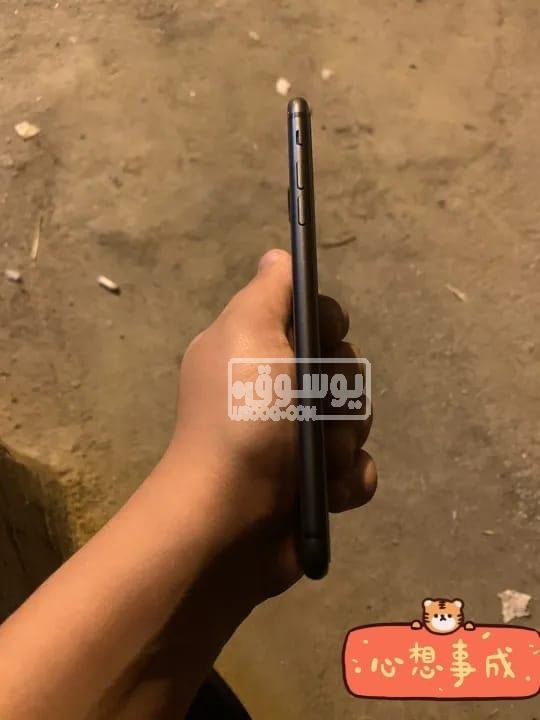 ايفون 8 بلس مستعمل للبيع فى الهرم