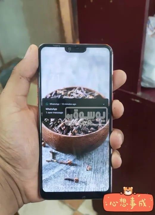 موبايل مستعمل بحالة ممتازة اوبو اف 7 للبيع فى التجمع الاول