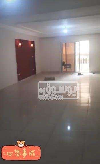 شقة قانون جديد للايجار تشطيب سوبر لوكس بين الهرم وفيصل