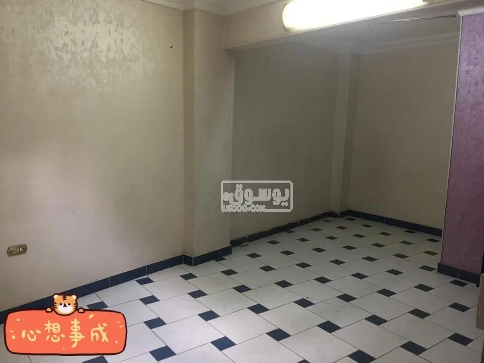 شقة للايجار دور تالت سلم 110 متر فى الحلمية بالقاهرة