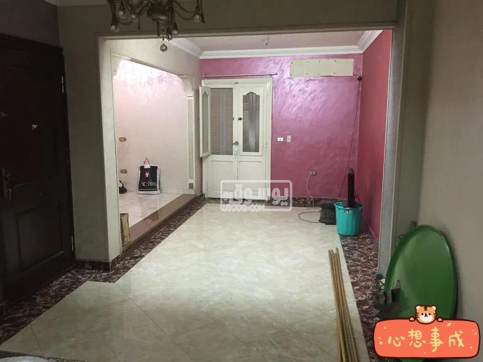 شقة للايجار دور تالت سلم 110 متر فى الحلمية بالقاهرة