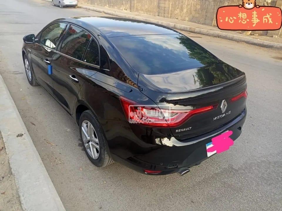 سيارة رينو ميجان فبريكا بالكامل بحالة ممتازة للبيع بالقاهرة