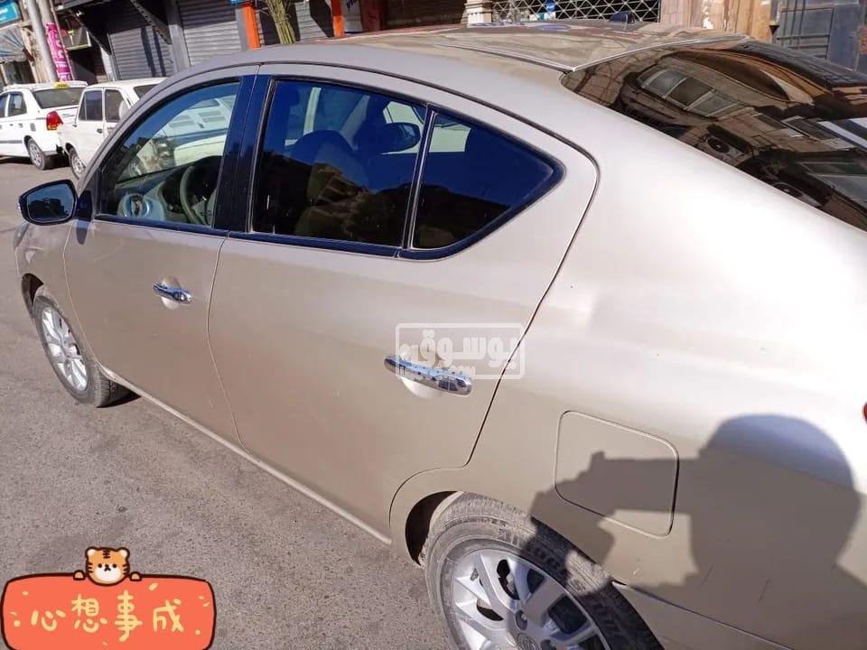 سيارة للبيع نيسان صنى موديل 2016 برخصة سارية لمدة عامين
