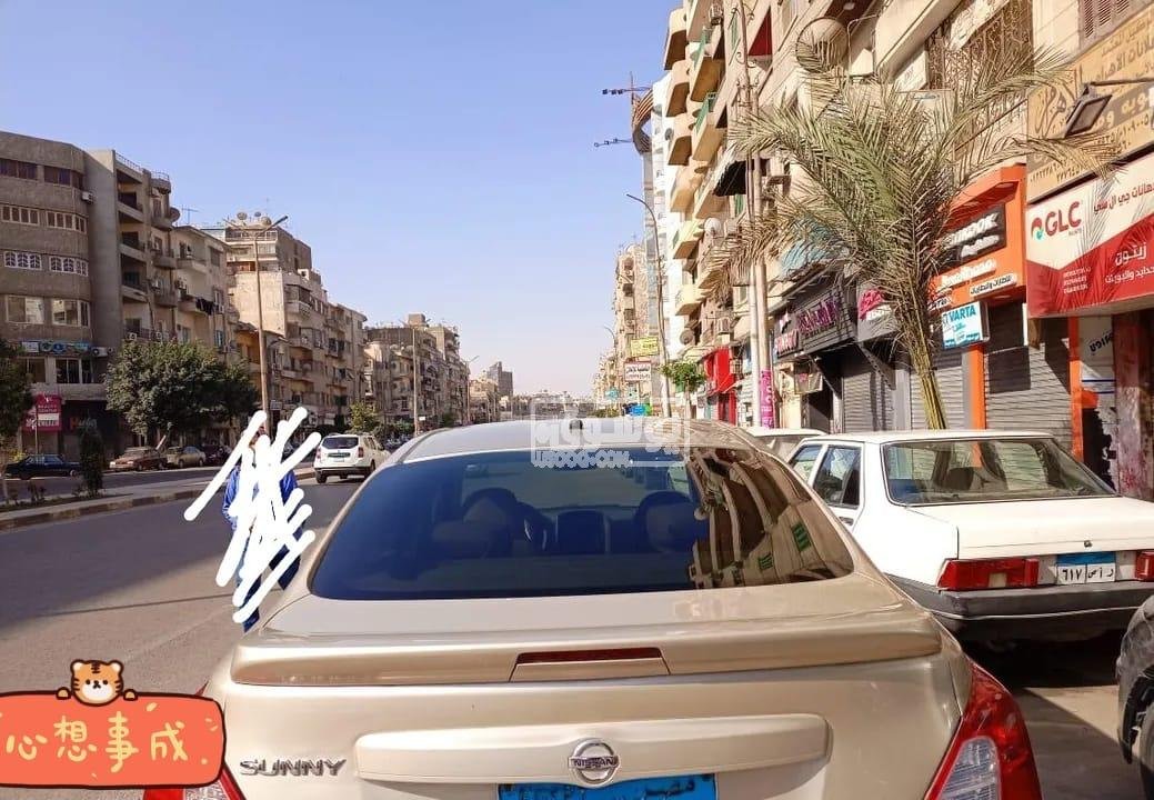 سيارة للبيع نيسان صنى موديل 2016 برخصة سارية لمدة عامين