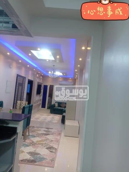 شقة للبيع تشطيب سوبر لوكس دور ثامن اسانسير بالقاهرة