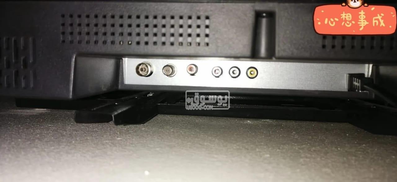 شاشة تورنيدو مستعملة بحالة ممتازة ما زالت فى الضمان