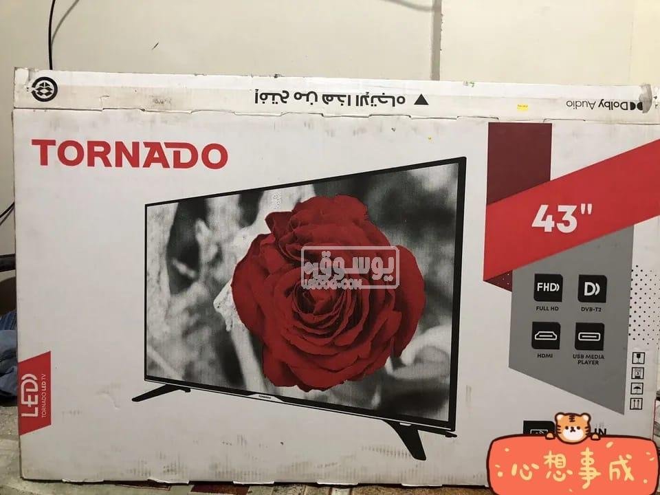 شاشة تورنيدو مستعملة بحالة ممتازة ما زالت فى الضمان