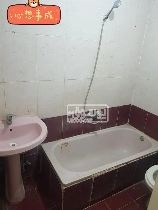 شقة للايجار فى العبور بها تكييف 63 متر