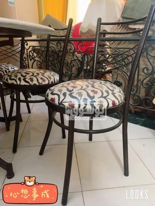 سفرة فورجية بحالة ممتازة للبيع فى المقطم